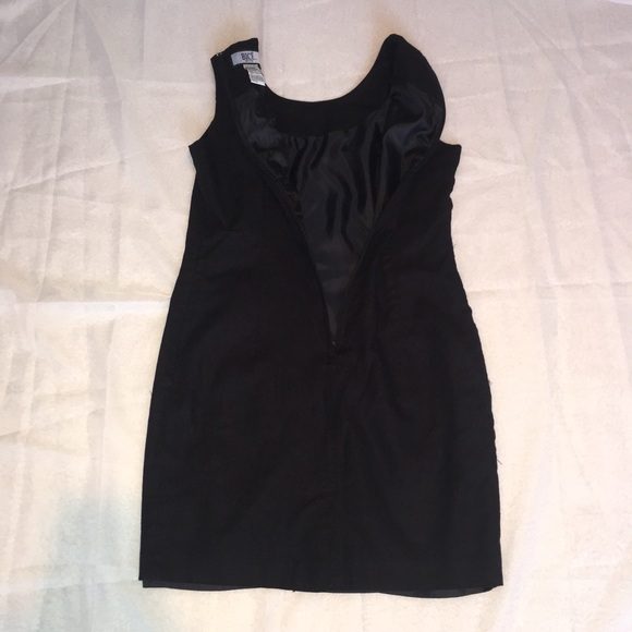 Bice Black Lined Sheath Dress w/ Bateau Ne… - Picture 7 of 7